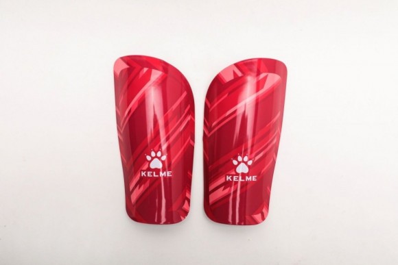 Щитки футбольные KELME SHIN GUARD 8101HJ5001 Щитки футбольные KELME SHIN GUARD 8101HJ5001